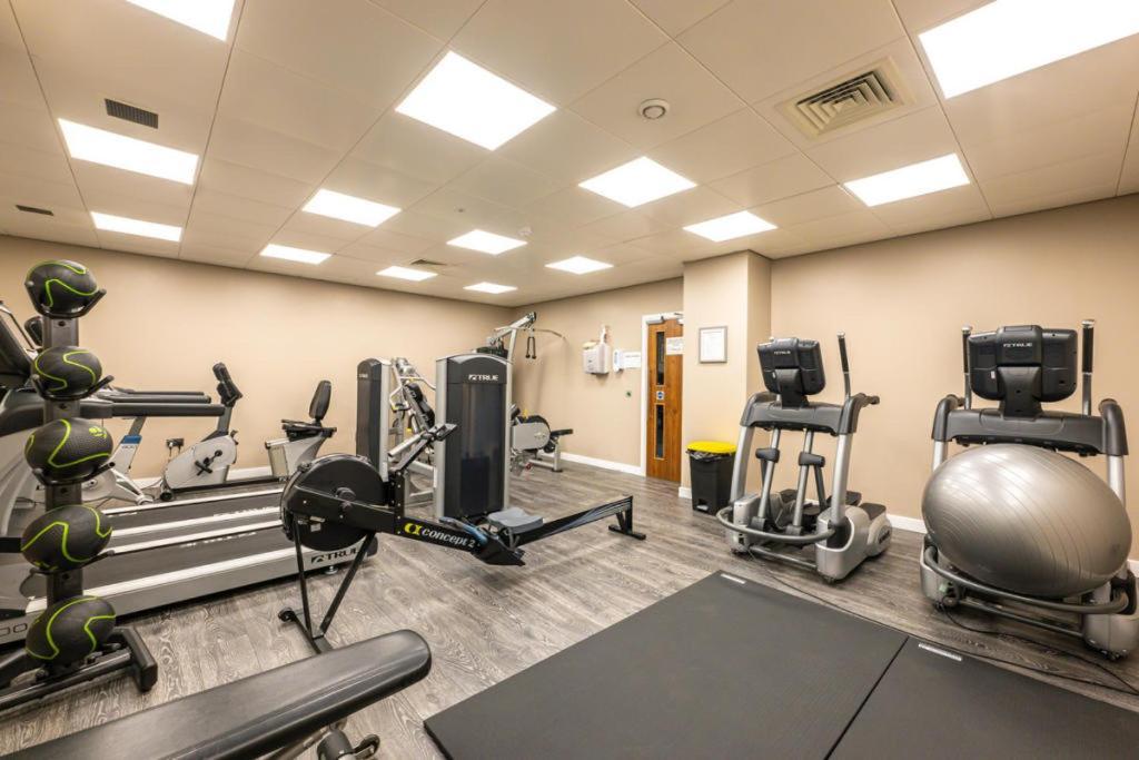Modern Beach Apartment Southend-on-Sea Extérieur photo